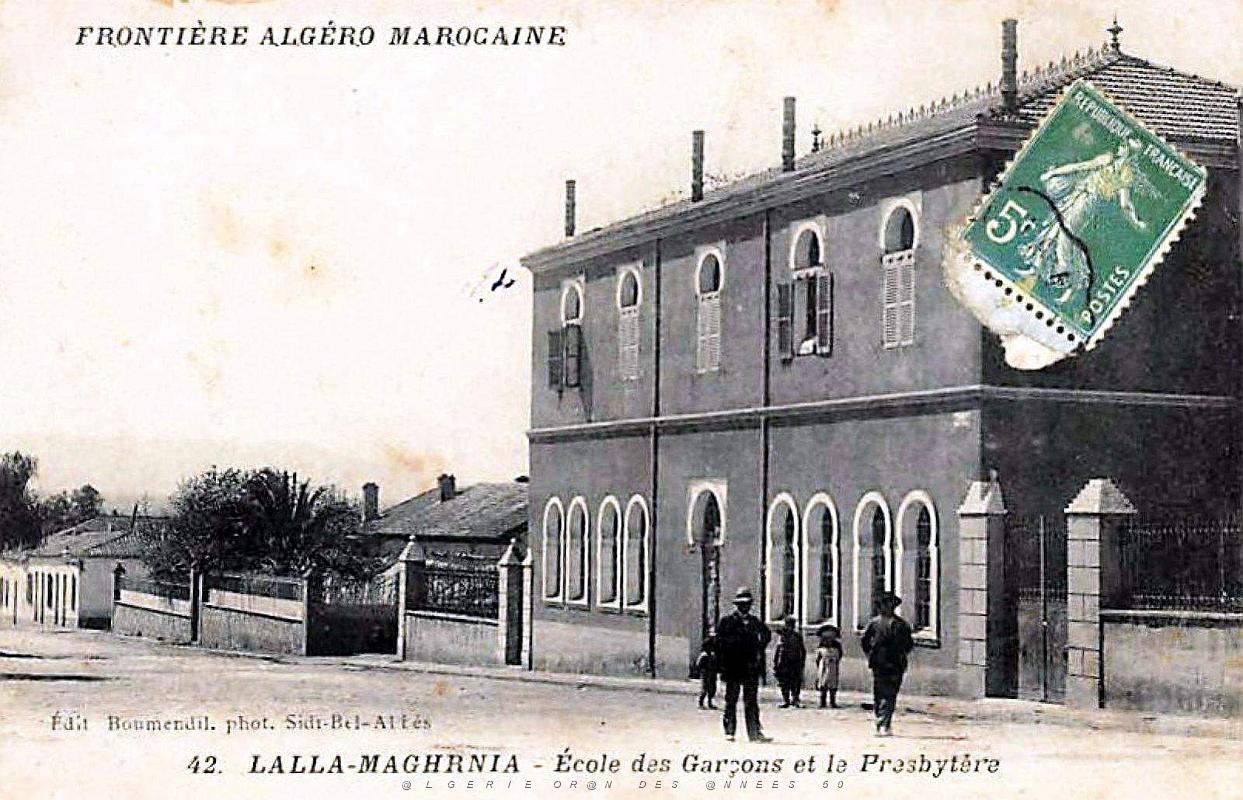 Marnia - Ecole des Garcons et Presbytere.jpg